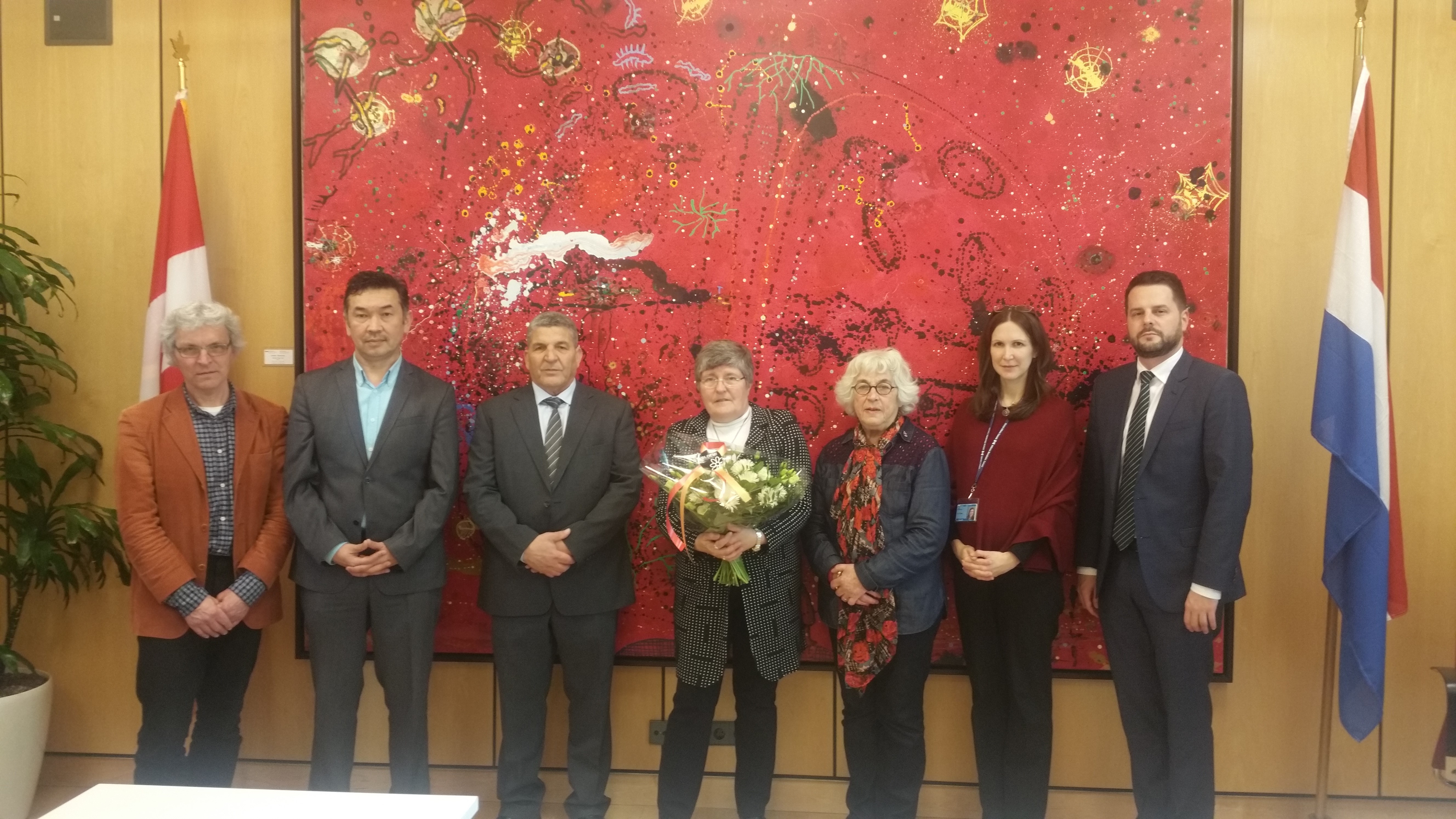 Bloemen OJCM voor Canadese ambassade